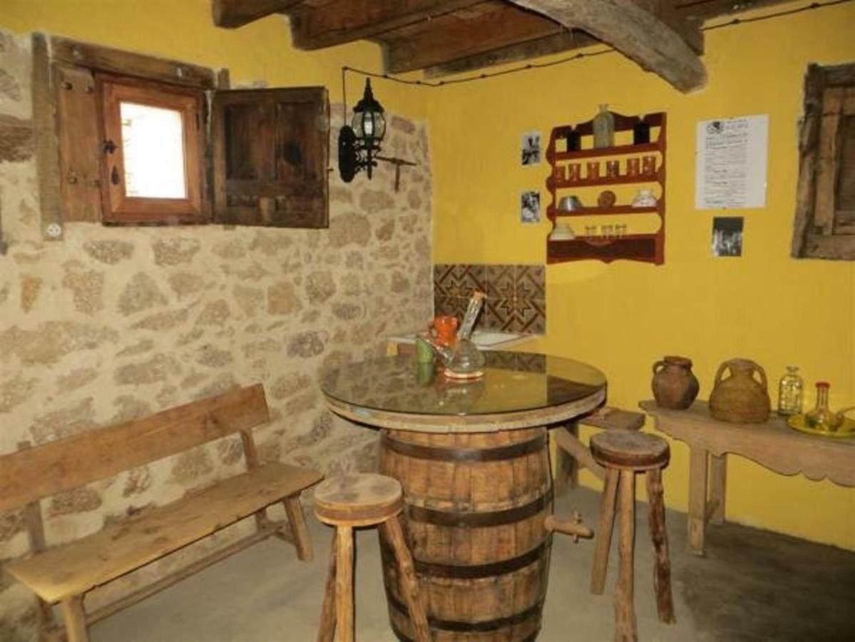 La Iglesuela Tu Casa De Puebloヴィラ エクステリア 写真